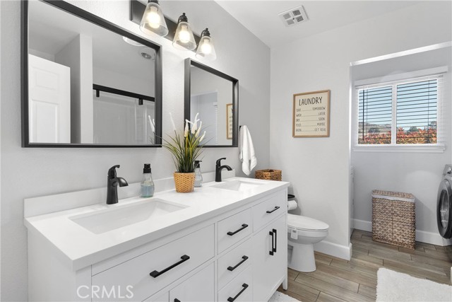 19445 Yanan Road, Apple Valley CA: https://media.crmls.org/medias/4839f6dd-3b64-4f13-be25-924b1d801164.jpg
