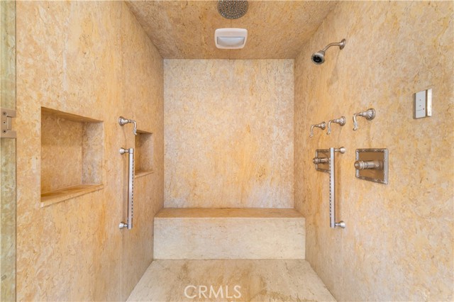 64 Laurel Drive, Rancho Palos Verdes CA: https://media.crmls.org/medias/483c1991-7012-4d98-a59e-dcf637ca9055.jpg
