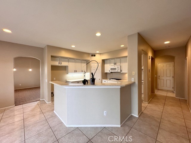 Detail Gallery Image 12 of 60 For 33253 Morning View Dr., Temecula,  CA 92592 - 7 Beds | 3/1 Baths