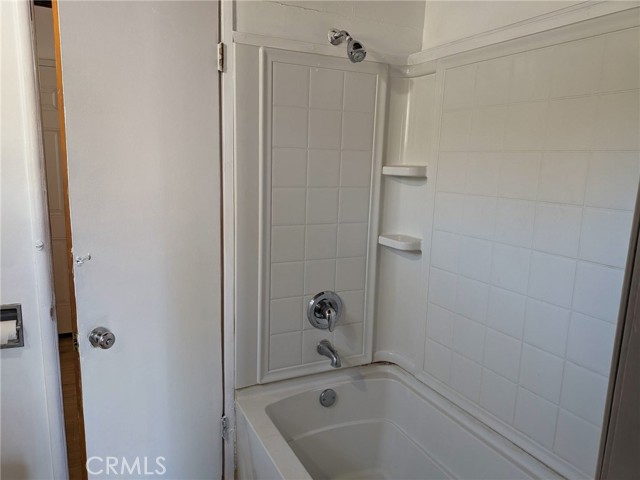Detail Gallery Image 8 of 12 For 9163 Navajo Trl, Morongo Valley,  CA 92256 - 1 Beds | 1 Baths