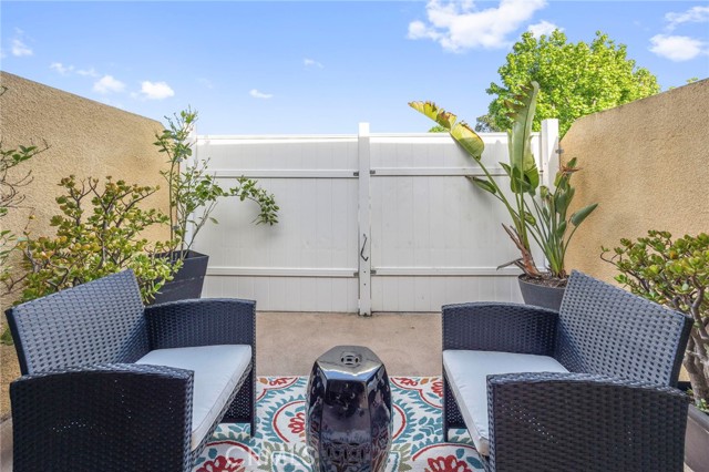 Detail Gallery Image 21 of 34 For 25712 Le Parc #20,  Lake Forest,  CA 92630 - 3 Beds | 2 Baths