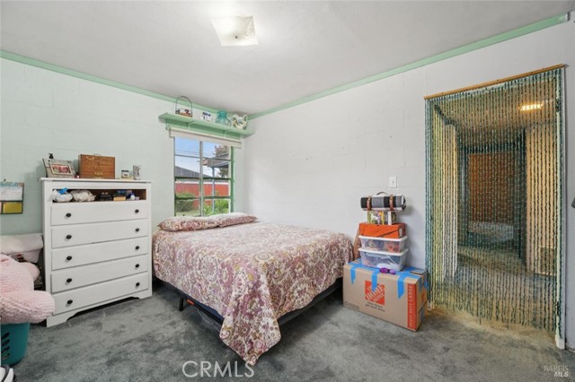 68 Glenwood Drive, Napa CA: https://media.crmls.org/medias/483e64a1-671c-4fbe-9d3c-84f8bc19185c.jpg