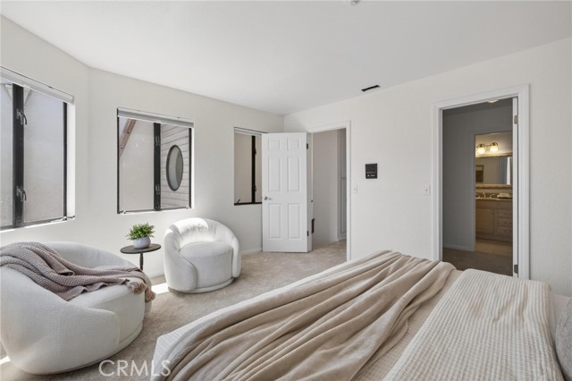 324 North Francisca Avenue, Redondo Beach, California 90277, 3 Bedrooms Bedrooms, ,2 BathroomsBathrooms,Residential,For Sale,North Francisca Avenue,OC26077465