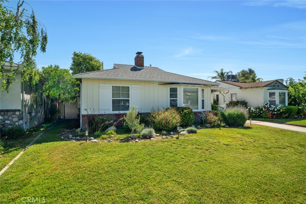 1232 N Avon StreetBurbank img 17