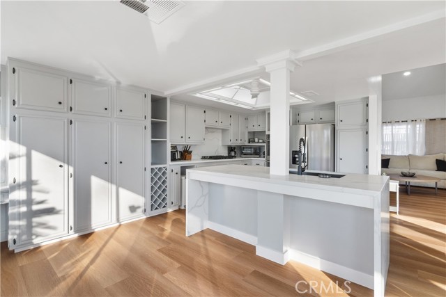 Detail Gallery Image 24 of 41 For 6500 Landfair, Bakersfield,  CA 93309 - 4 Beds | 2 Baths