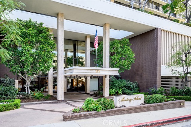 Detail Gallery Image 3 of 65 For 222 Monterey Rd #1603,  Glendale,  CA 91206 - 2 Beds | 2 Baths