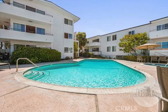 Detail Gallery Image 19 of 20 For 415 S Prospect Ave #123,  Redondo Beach,  CA 90277 - 2 Beds | 2 Baths