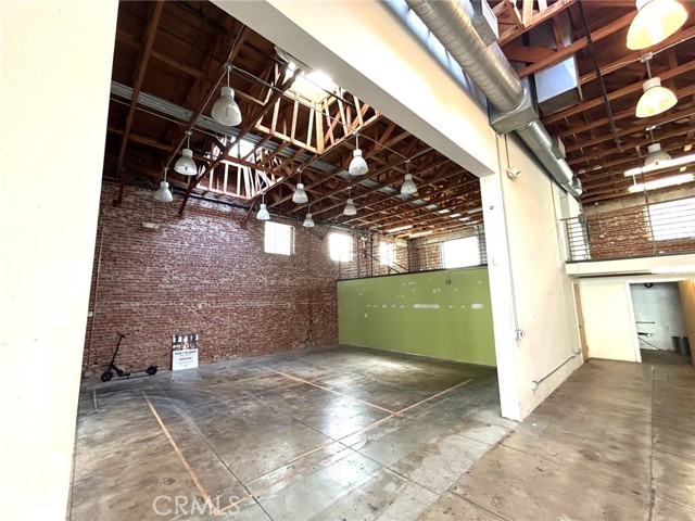 412 E 4th Street, Long Beach, California 90802, ,Commercial Lease,For Rent,412 E 4th Street,CRPW25066921