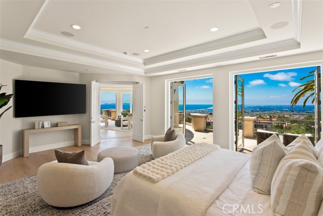 Detail Gallery Image 34 of 66 For 22 Pelican Crest Dr, Newport Coast,  CA 92657 - 5 Beds | 7/1 Baths