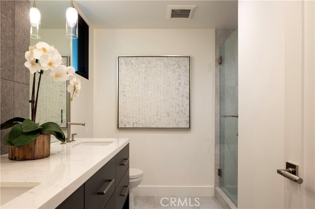Detail Gallery Image 17 of 33 For 304 Goldenrod Ave, Corona Del Mar,  CA 92625 - 4 Beds | 3/2 Baths