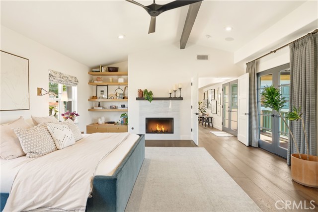 1756 10th, Manhattan Beach, California 90266, 5 Bedrooms Bedrooms, ,5 BathroomsBathrooms,Residential,For Sale,10th,SB26083535