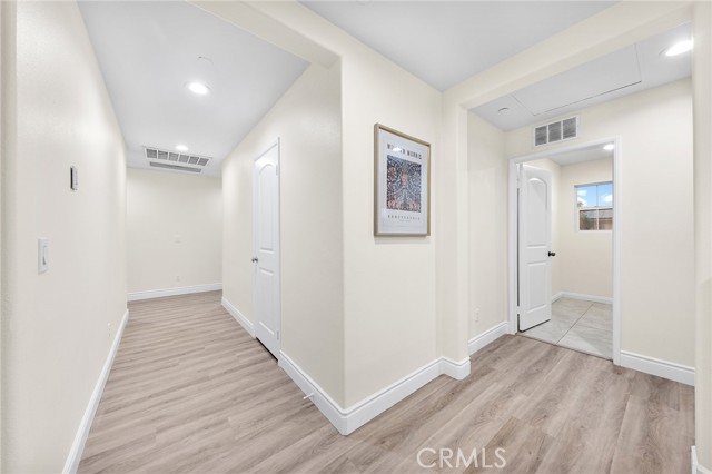 Detail Gallery Image 38 of 70 For 3262 S Portsmouth, Ontario,  CA 91761 - 5 Beds | 3/1 Baths