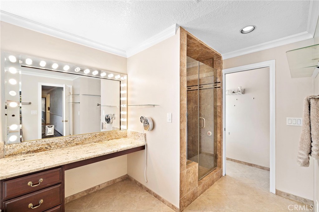 MLS #OC25258635 image #37