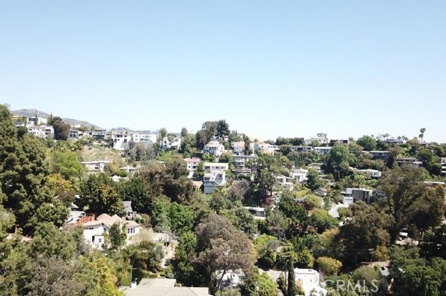 Detail Gallery Image 16 of 18 For 6363 Weidlake Drive, Los Angeles,  CA 90068 - – Beds | – Baths