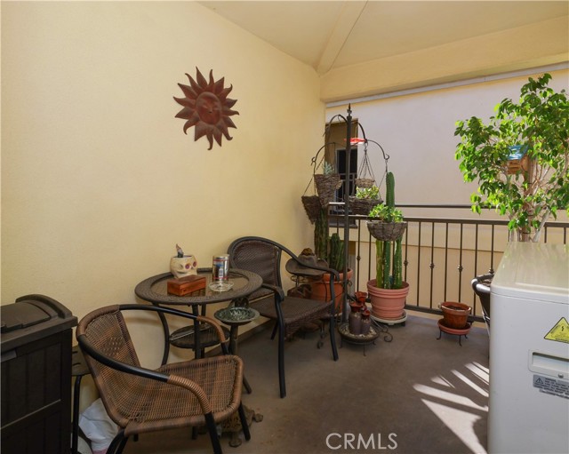 Detail Gallery Image 14 of 23 For 1323 Post Ave #K,  Torrance,  CA 90501 - 2 Beds | 1/1 Baths