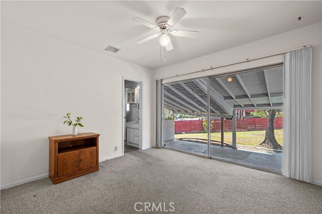 2505 North Keystone Street, Burbank CA: https://media.crmls.org/medias/48474ed1-2b15-462c-adcf-2b55e19aa200.jpg