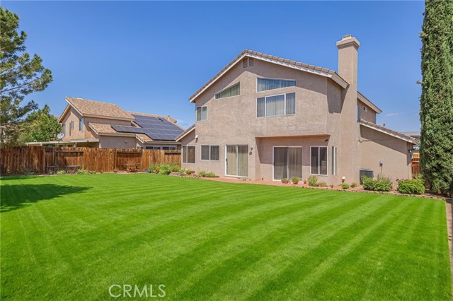 Detail Gallery Image 35 of 39 For 3336 E Avenue Q10, Palmdale,  CA 93550 - 4 Beds | 3 Baths