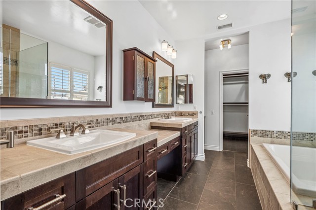 Detail Gallery Image 44 of 66 For 402 22nd St, Huntington Beach,  CA 92648 - 3 Beds | 3/1 Baths