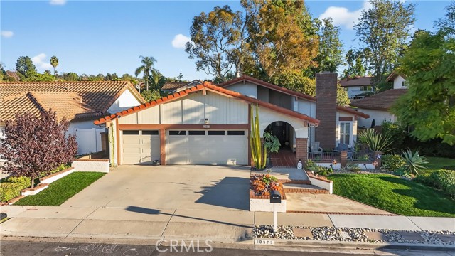 Detail Gallery Image 4 of 53 For 20972 Calle Celeste, Lake Forest,  CA 92630 - 4 Beds | 2 Baths