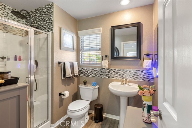 Detail Gallery Image 32 of 48 For 43 Vista Palermo, Lake Elsinore,  CA 92532 - 5 Beds | 4 Baths