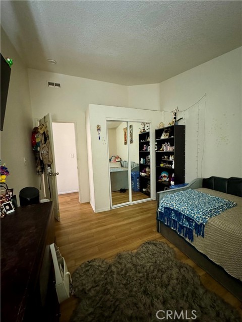 5800 HAMNER, Eastvale CA: https://media.crmls.org/medias/484a7631-e8d9-4d19-8670-92cfc396429f.jpg