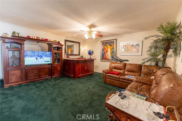 11465 Fox Hollow Lane, Pacoima CA: https://media.crmls.org/medias/484a77d3-cb00-4687-99d4-427aaa3fc973.jpg