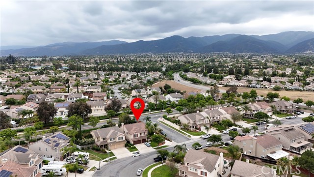 970 Riverview Circle, Corona CA: https://media.crmls.org/medias/484c2d05-9c81-4bd1-b5ae-6de93e8ba72b.jpg