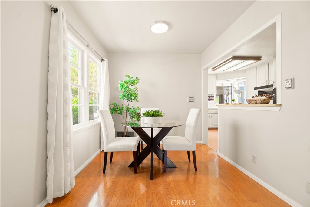 484C9791 45C3 41D9 9D6A 20Fc4E0B82Fc 4348 Vinton Avenue, Culver City, Ca 90232 &Lt;Span Style='BackgroundColor:transparent;Padding:0Px;'&Gt; &Lt;Small&Gt; &Lt;I&Gt; &Lt;/I&Gt; &Lt;/Small&Gt;&Lt;/Span&Gt;