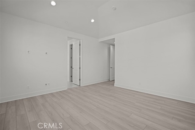 Detail Gallery Image 17 of 23 For 155 Somera, Irvine,  CA 92602 - 4 Beds | 3 Baths