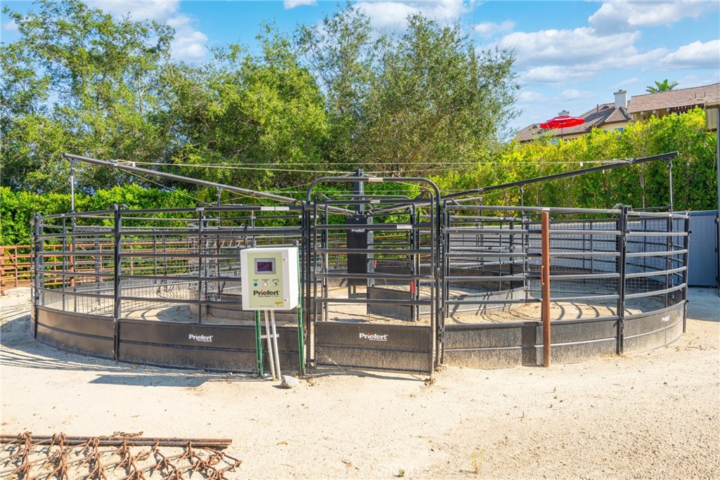 MLS #OC25186135 img 55