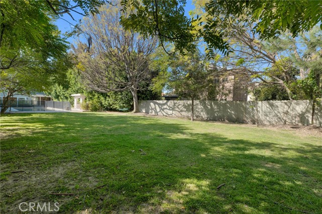 Detail Gallery Image 5 of 43 For 12829 Landale St, Studio City,  CA 91604 - 3 Beds | 2 Baths