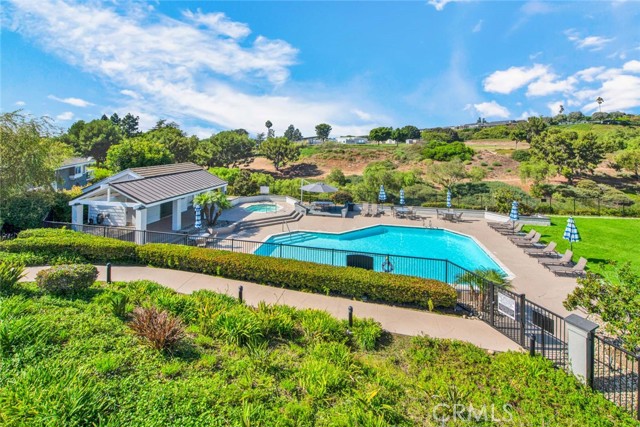 Detail Gallery Image 55 of 65 For 804 Gardenia, Corona Del Mar,  CA 92625 - 2 Beds | 2 Baths