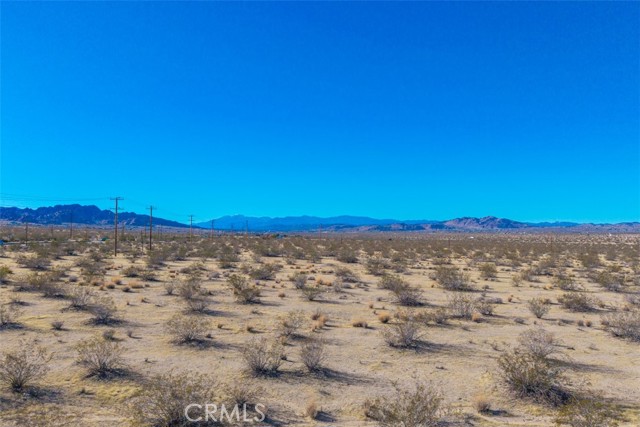 Detail Gallery Image 2 of 36 For 65810 29 Palms, Joshua Tree,  CA 92252 - – Beds | – Baths