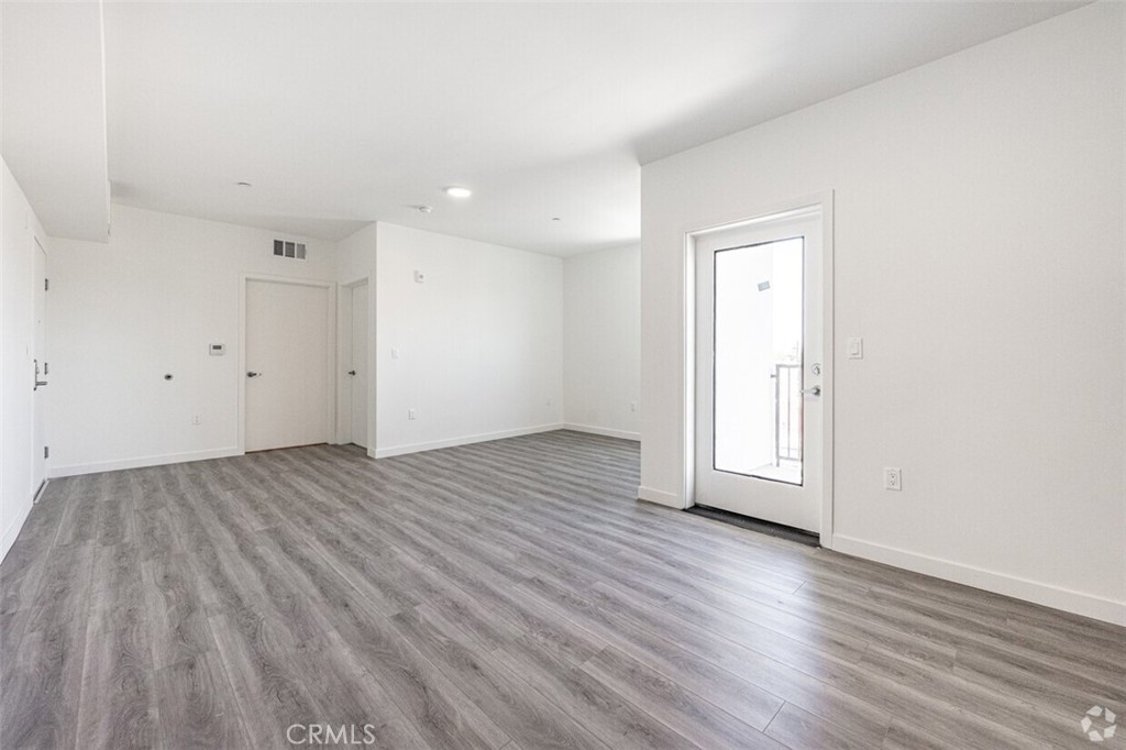 MLS #SR25061748 img 8