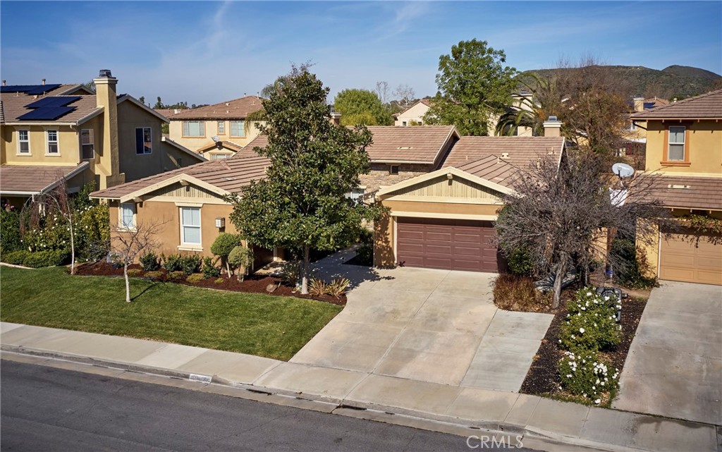 32118 Clear Springs