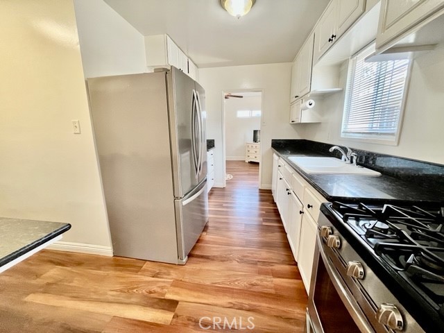 430 W 19th STREET Street, San Pedro CA: https://media.crmls.org/medias/48530c95-8685-4421-b213-113095091b66.jpg