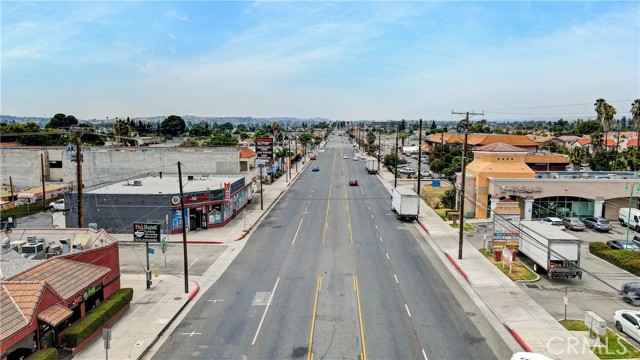 Image 19 of 21 For 9661 Garvey Avenue