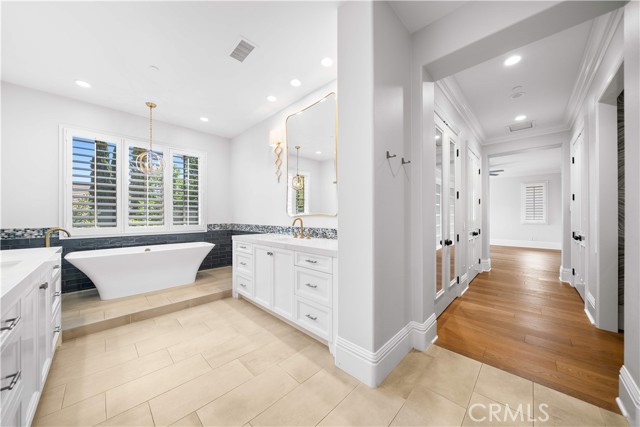 Detail Gallery Image 23 of 50 For 28 Old Course Dr, Newport Beach,  CA 92660 - 4 Beds | 4/1 Baths