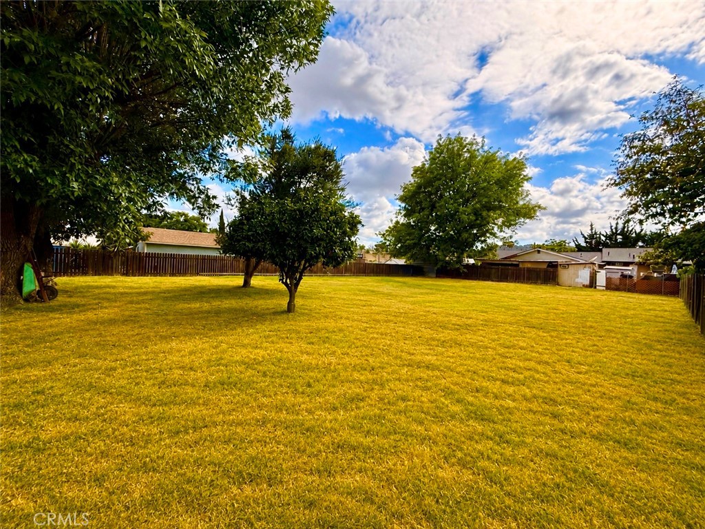 https://media.crmls.org/medias/4854c157-bdfc-481f-b431-607e4215107d.jpg?preset=X-Large