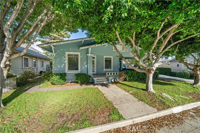 Front Image Thumbnail for CRNS25261033