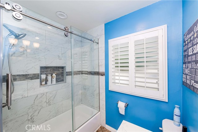 Detail Gallery Image 23 of 29 For 14202 Oval Dr, Whittier,  CA 90604 - 4 Beds | 2/1 Baths