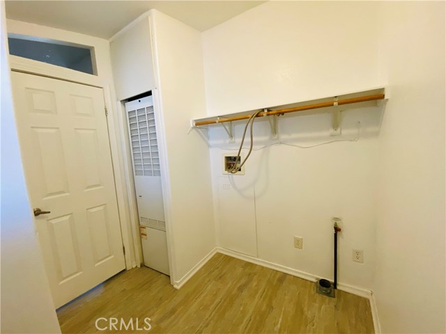 56476 Desert Gold Drive, Yucca Valley CA: https://media.crmls.org/medias/48556fbb-8cb8-4bfd-a70a-45c6923369bd.jpg