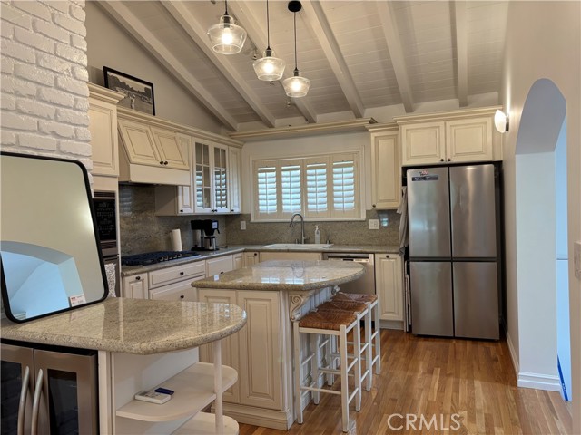 1631 Leycross Drive, La Canada Flintridge CA: https://media.crmls.org/medias/48567bec-86c9-4de7-ad5f-0f7d53d7707c.jpg