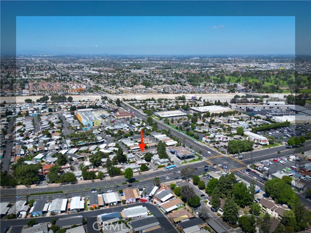 128 Fairview Street, Santa Ana CA: https://media.crmls.org/medias/48570a2d-4876-4e8b-8e3c-df7c0cf1a7f7.jpg