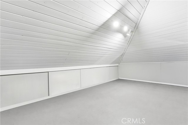 Detail Gallery Image 17 of 38 For 511 Sturgeon Dr, Costa Mesa,  CA 92626 - 4 Beds | 3 Baths