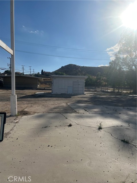 Detail Gallery Image 2 of 8 For 16617 D St, Victorville,  CA 92395 - – Beds | – Baths