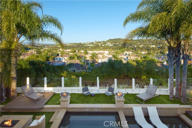 Detail Gallery Image 22 of 28 For 27 via Palacio, San Clemente,  CA 92673 - 4 Beds | 3 Baths