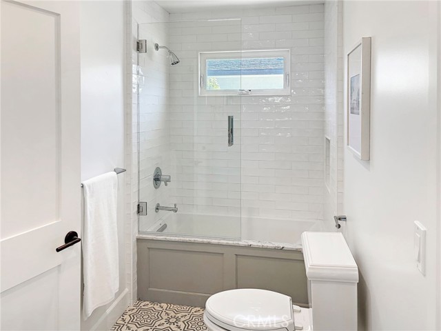 Detail Gallery Image 29 of 40 For 1924 Beryl Ln, Newport Beach,  CA 92660 - 4 Beds | 3/1 Baths
