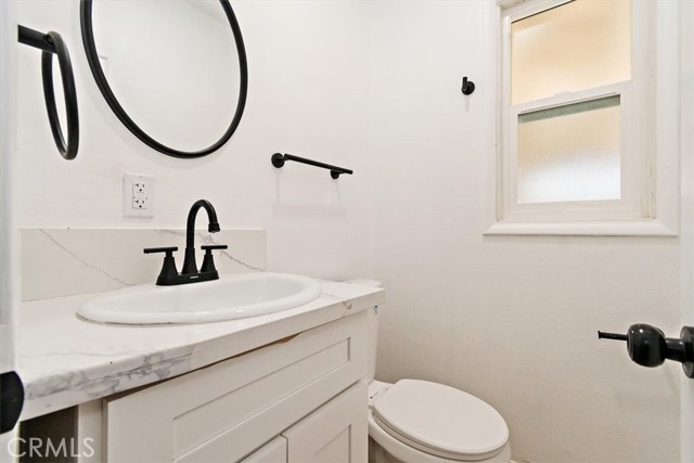 Detail Gallery Image 14 of 18 For 1302 Windsor Dr, San Bernardino,  CA 92404 - 3 Beds | 1/1 Baths