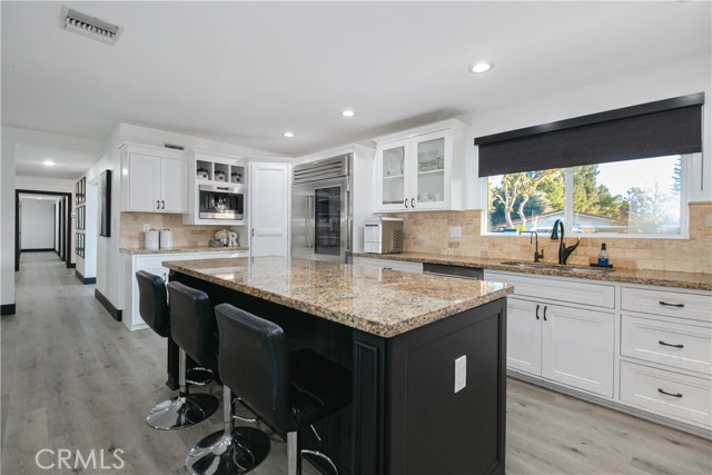 Detail Gallery Image 22 of 59 For 19501 Vintage St, Northridge,  CA 91324 - 7 Beds | 6 Baths